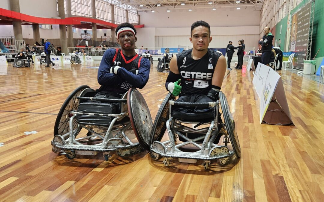 Estreando no Campeonato Brasileiro, dupla de 16 anos ganha destaque na 2ª Divisão